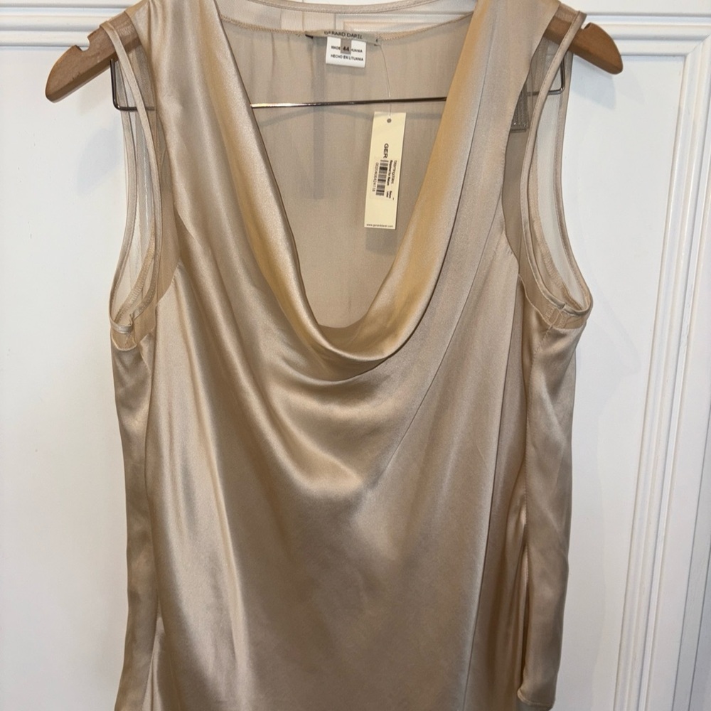 NWT Gerard Darel Tank Top Beige 109% Silk Sleeveless Sz 44 Beautiful